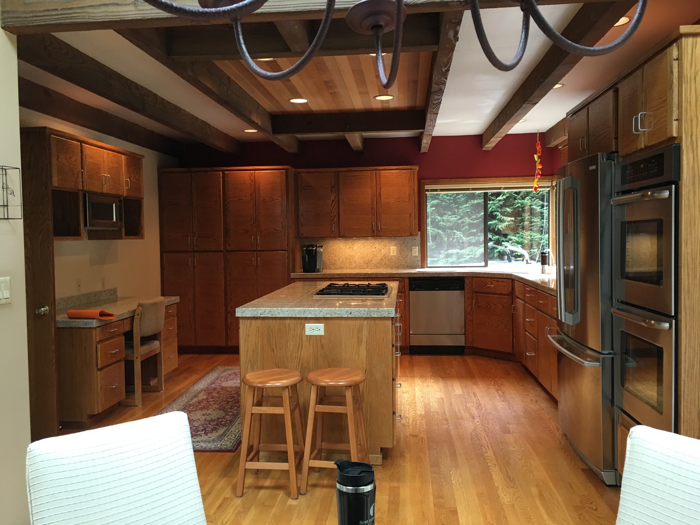 Kitchen prior to remodel